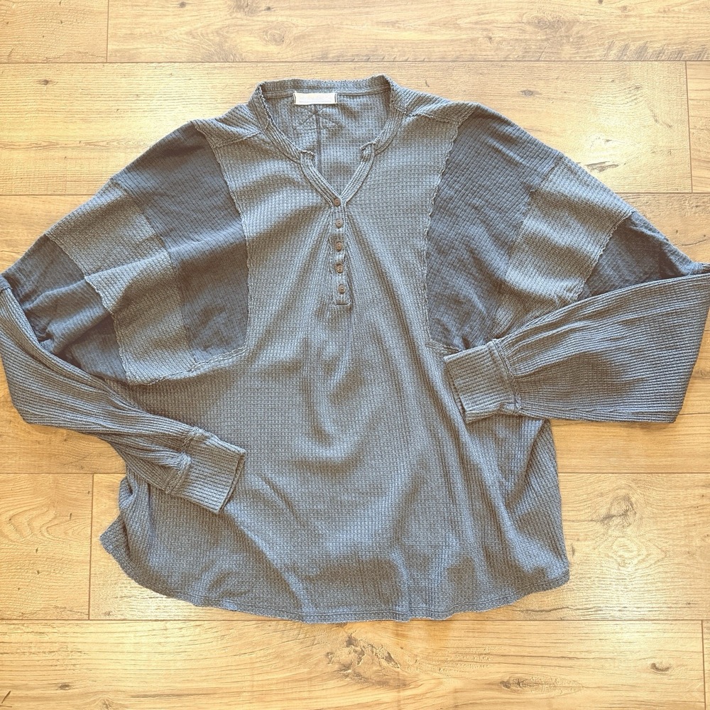 We the Free People Waffle Knit Thermal Top Oversized Lagenlook Charcoal M Gray